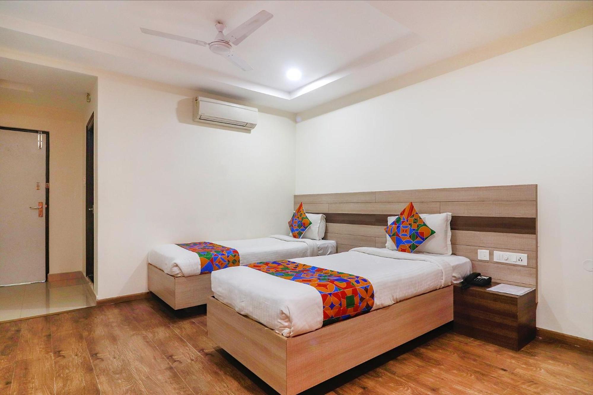 Fabhotel Pride Inn Financia - Nr Dlf Cyber City, Gachibowli Hyderabad Exterior foto